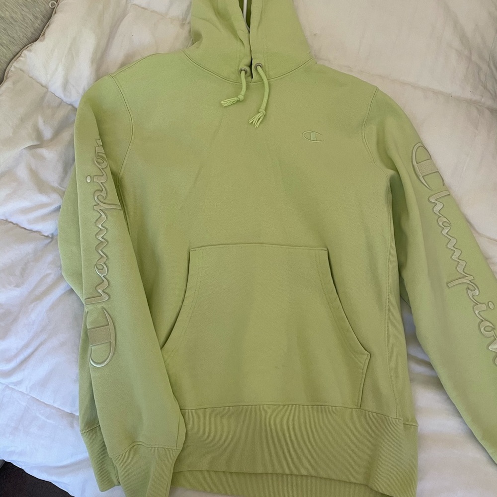 green champion hoodie